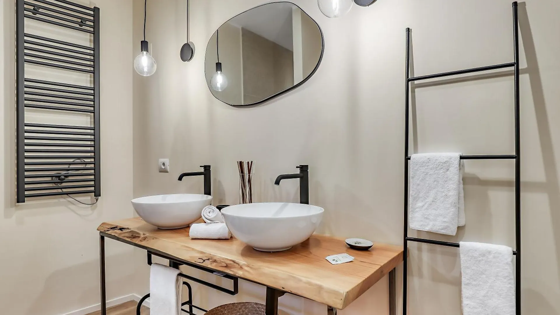 Welchome - Suites - Perugia Italia