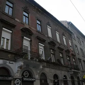 akacfa-2-bedroom-center-apartment.inbudapesthotels.com/