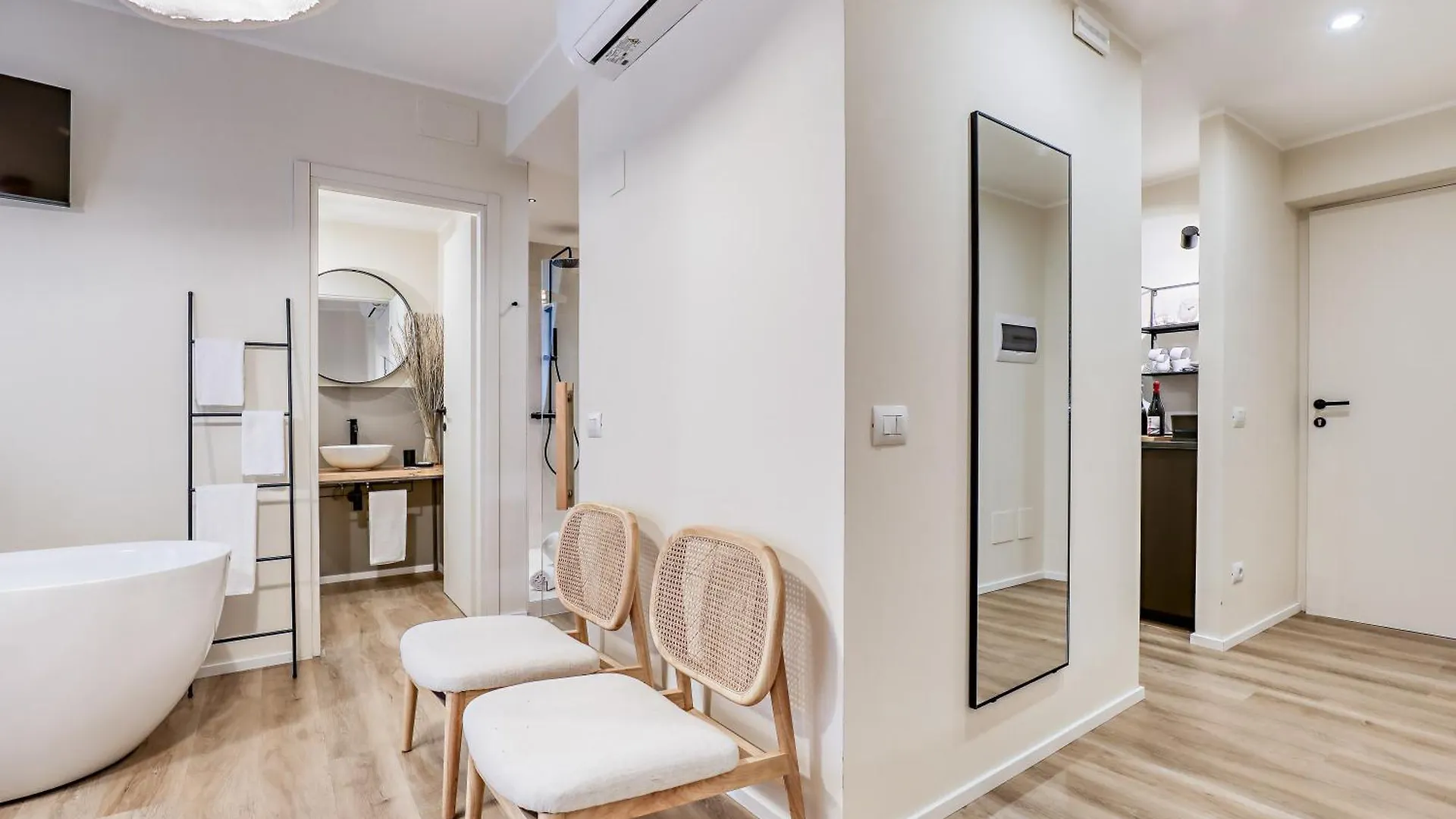 Welchome - Suites - Perugia 0*,  Italy